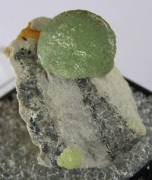 Wavellite - image 1