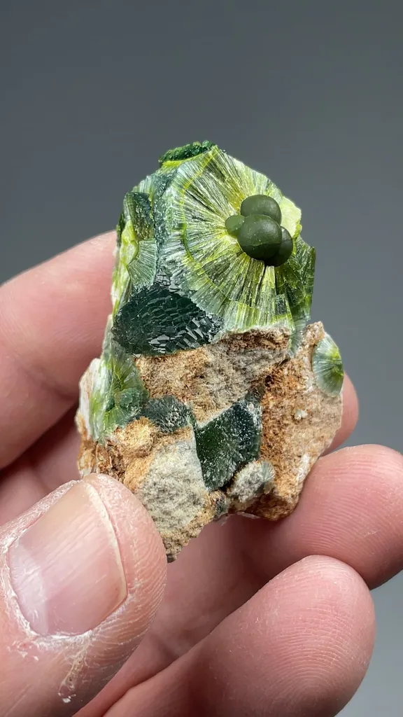 Wavellite - image 2