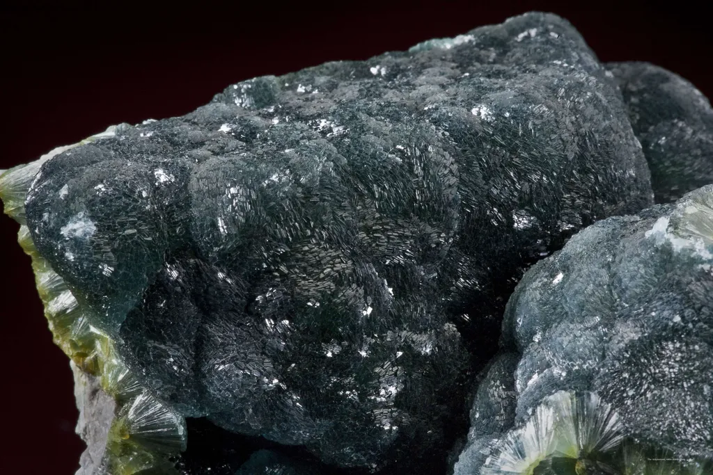 Wavellite - image 3