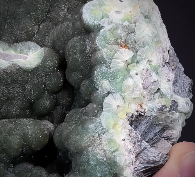 Wavellite - image 6