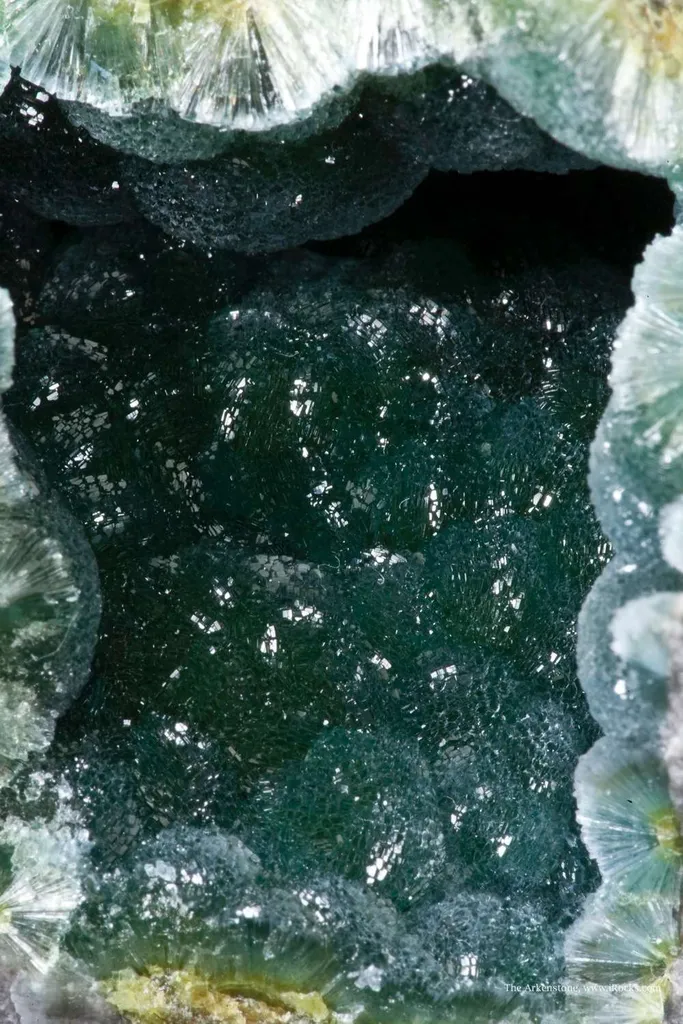 Wavellite - image 2