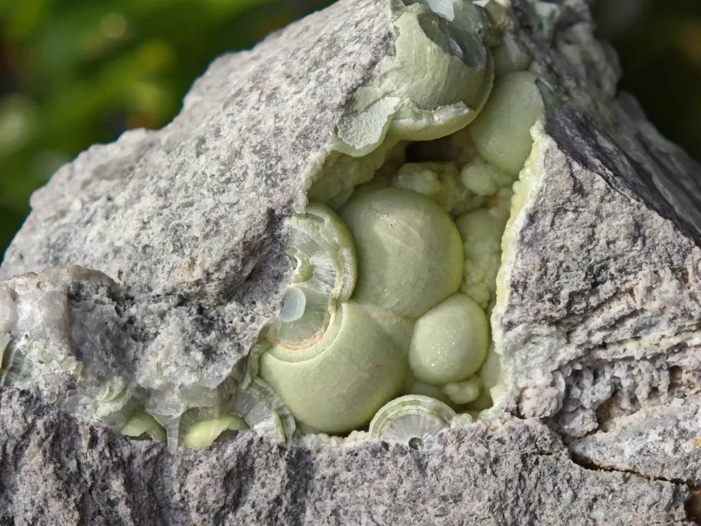 Wavellite from Arkansas, USA. Lime green wavellite spheres and slightly lustrous, with a strong and defined crystal structure - image 2