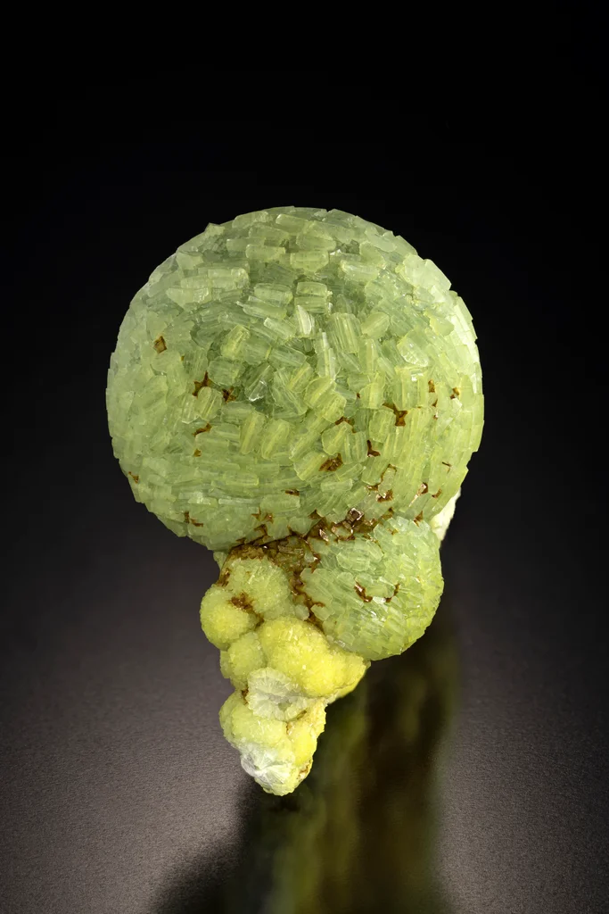 Wavellite from Mauldin Mountain, Arkansas, USA image
