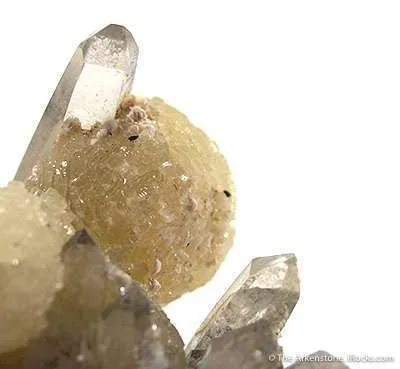 Wavellite on Quartz - image 3