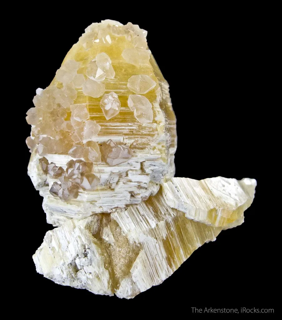 Weloganite with Quartz - image 4