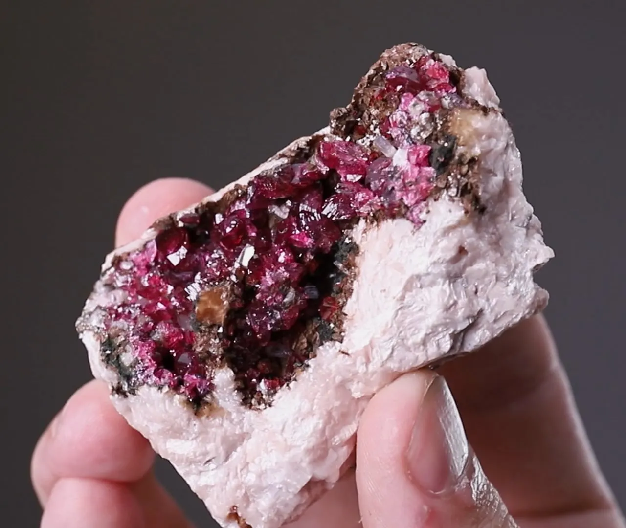 Wendwilsonite with Calcite - image 2