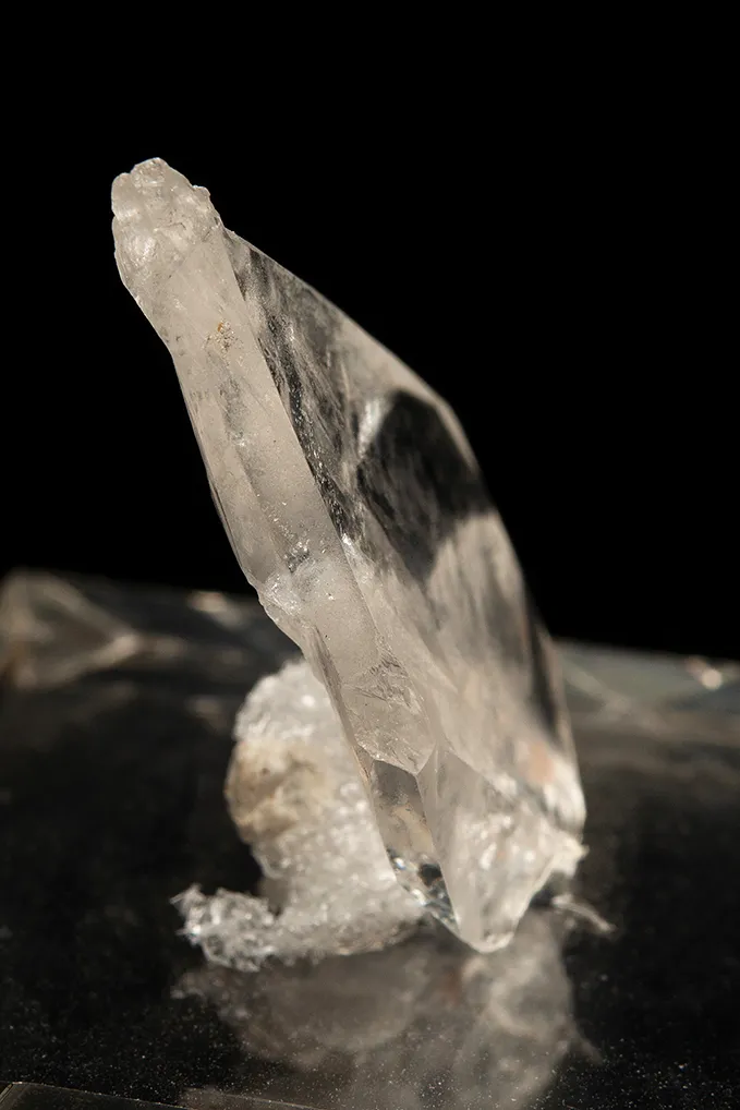 Whewellite - image 2