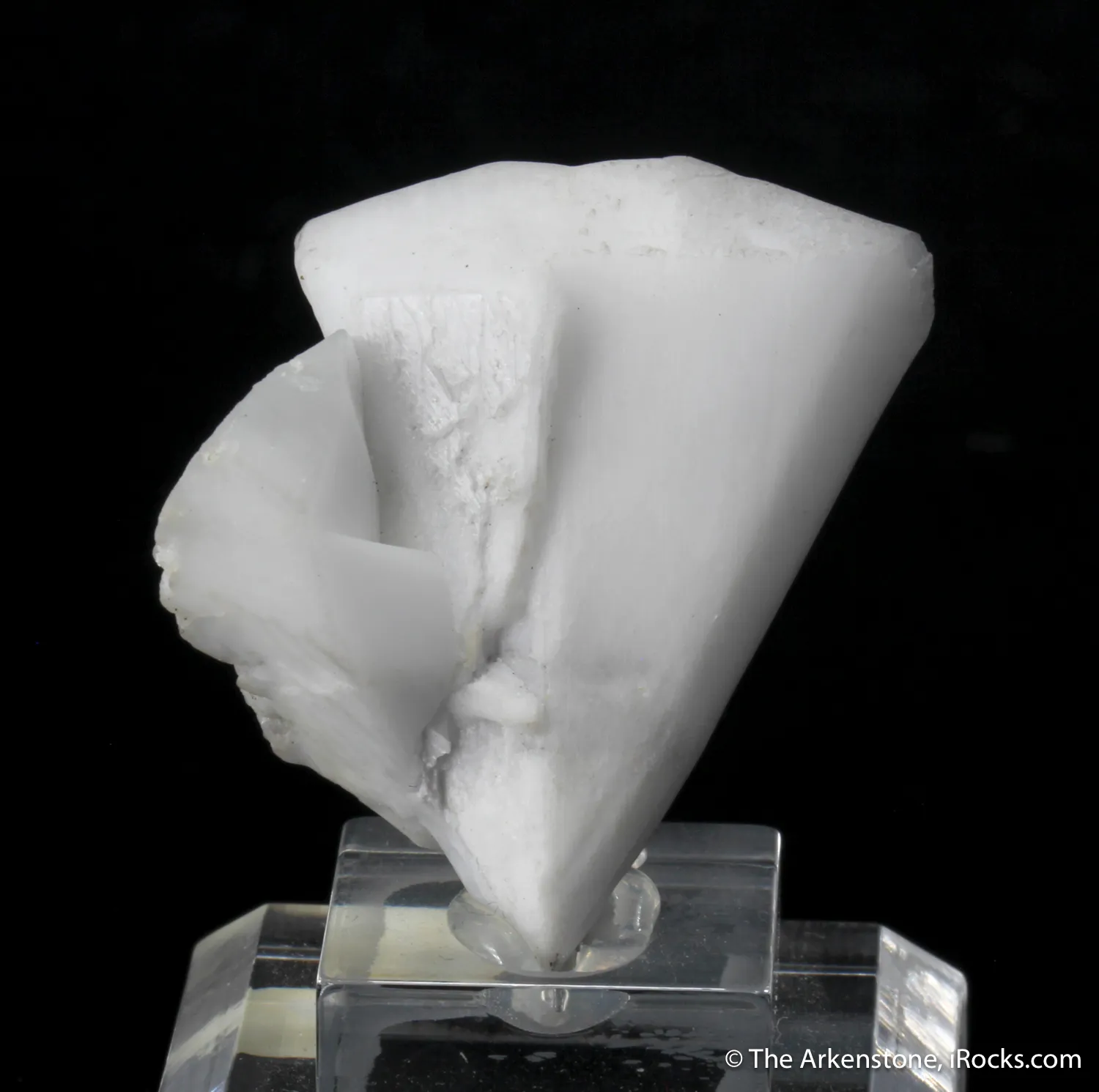 Whewellite (twinned) - image 4