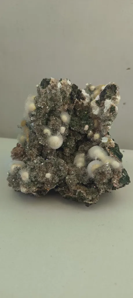 White mini mesolite from India, Madhya Pradesh, Pithampur - image 4