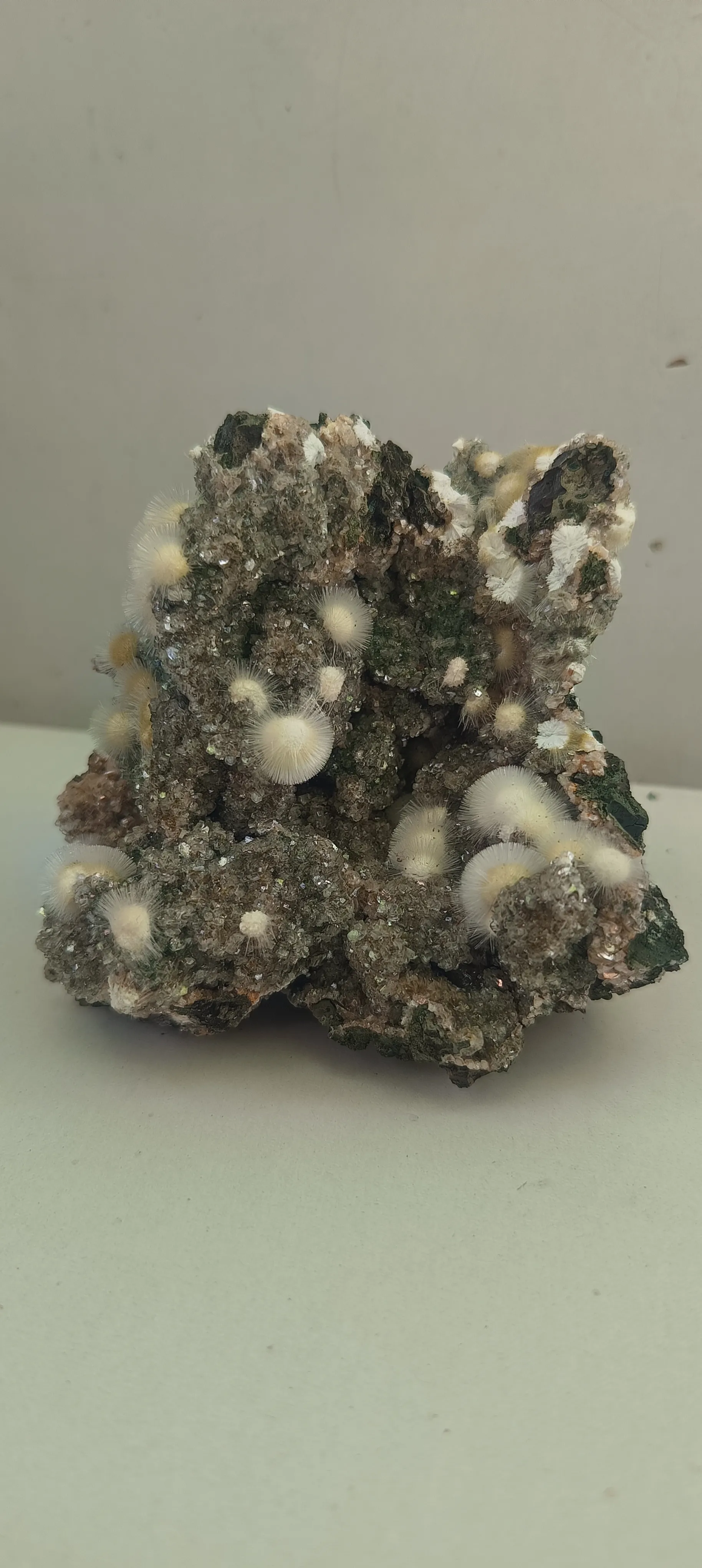 White mini mesolite from India, Madhya Pradesh, Pithampur - image 4