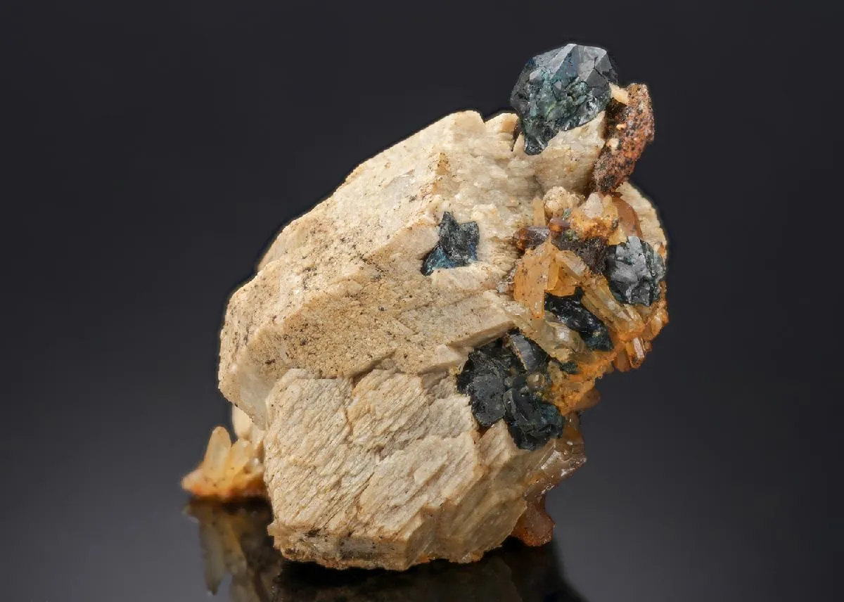 Whiteite-(CaFeMg) with Lazulite - image 1
