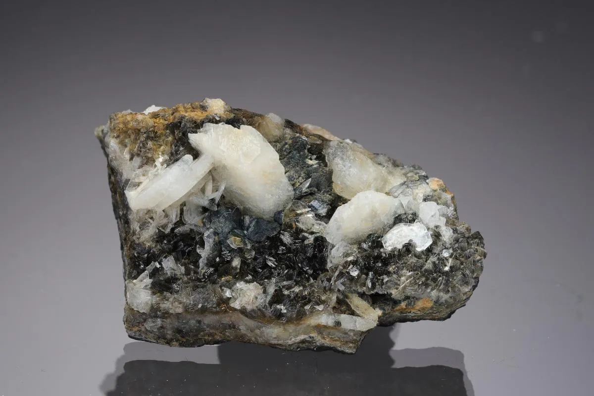 Whitlockite - image 1