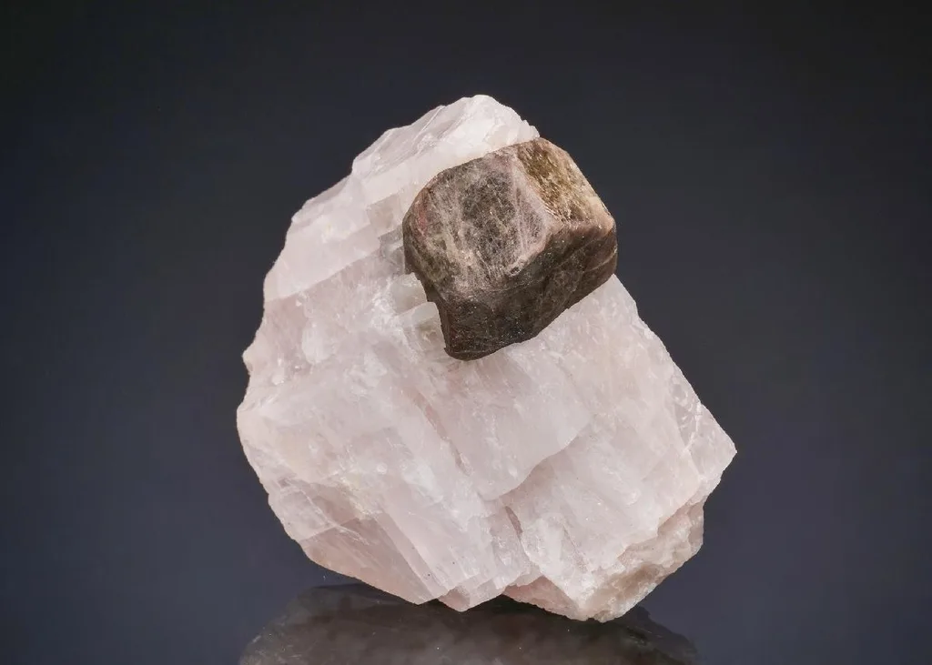 Willemite image