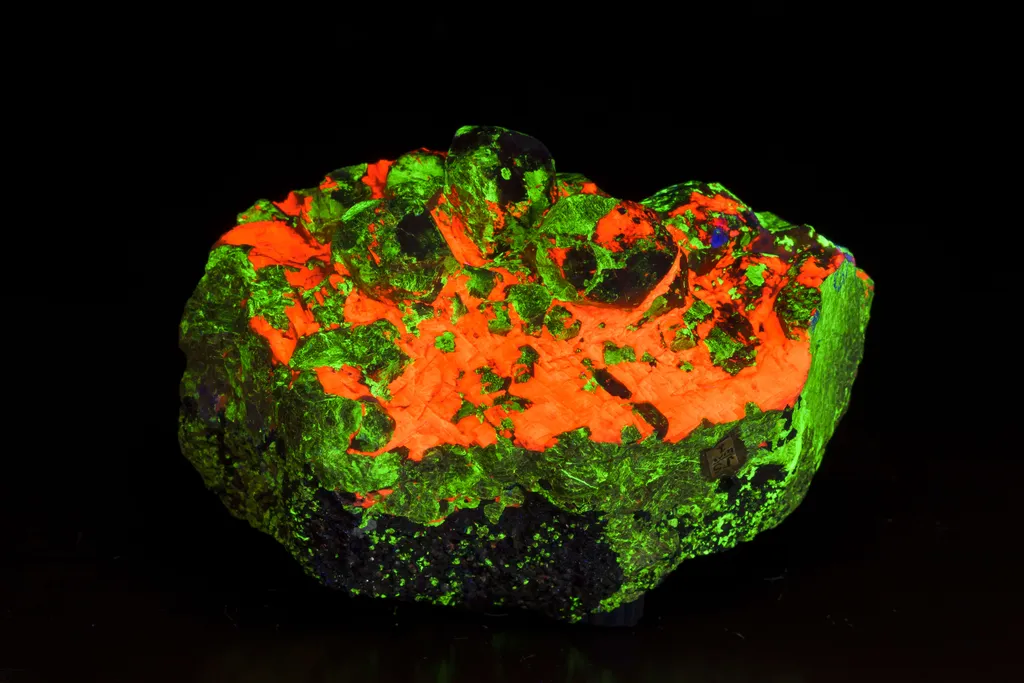 Willemite and Franklinite - image 2