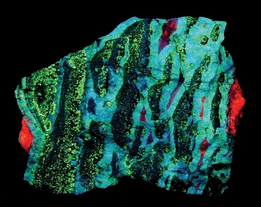 Willemite, Calcite image