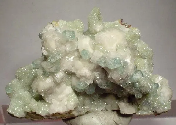 Willemite, Calcite image