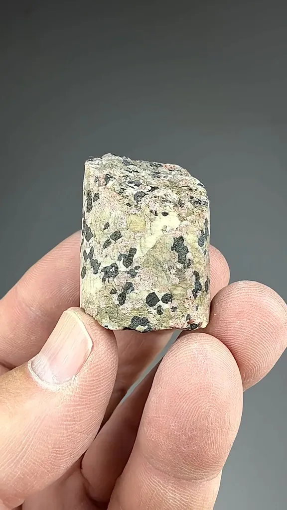 Willemite (drill core) - image 2