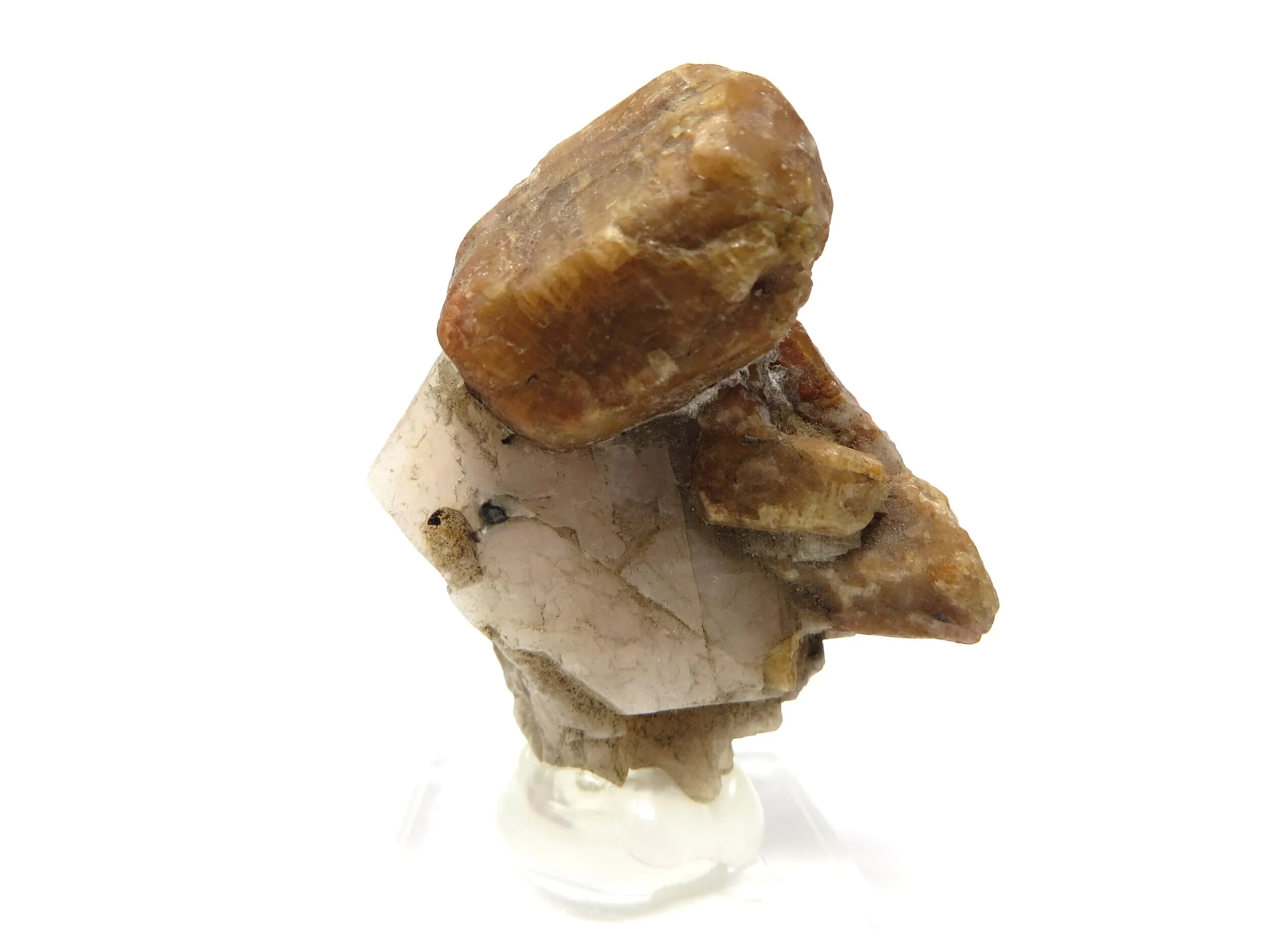 Willemite on Calcite - image 1