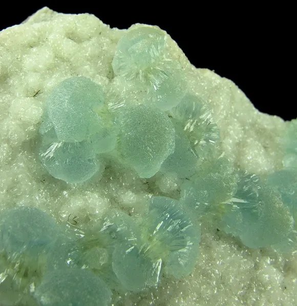 Willemite on Dolomite - image 2