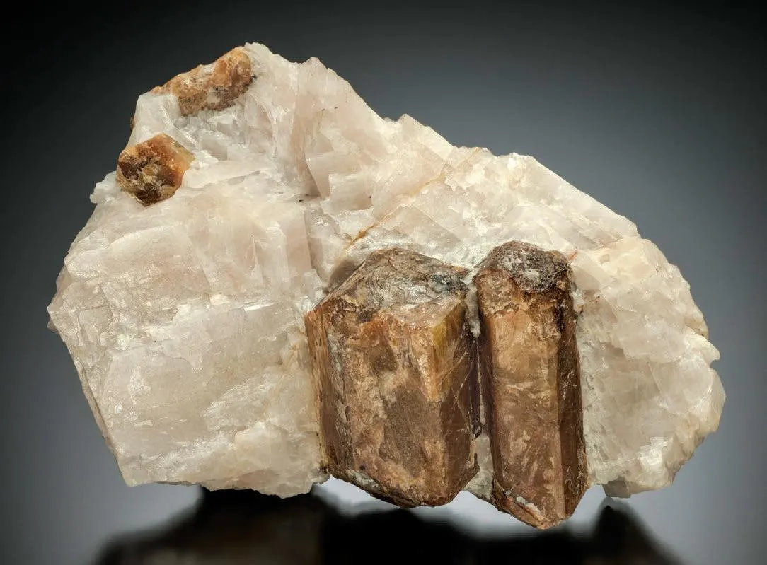 Willemite (variety troostite) - image 1