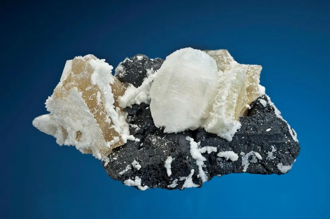 Witherite, alstonite, Sphalerite, Fluorite - image 1