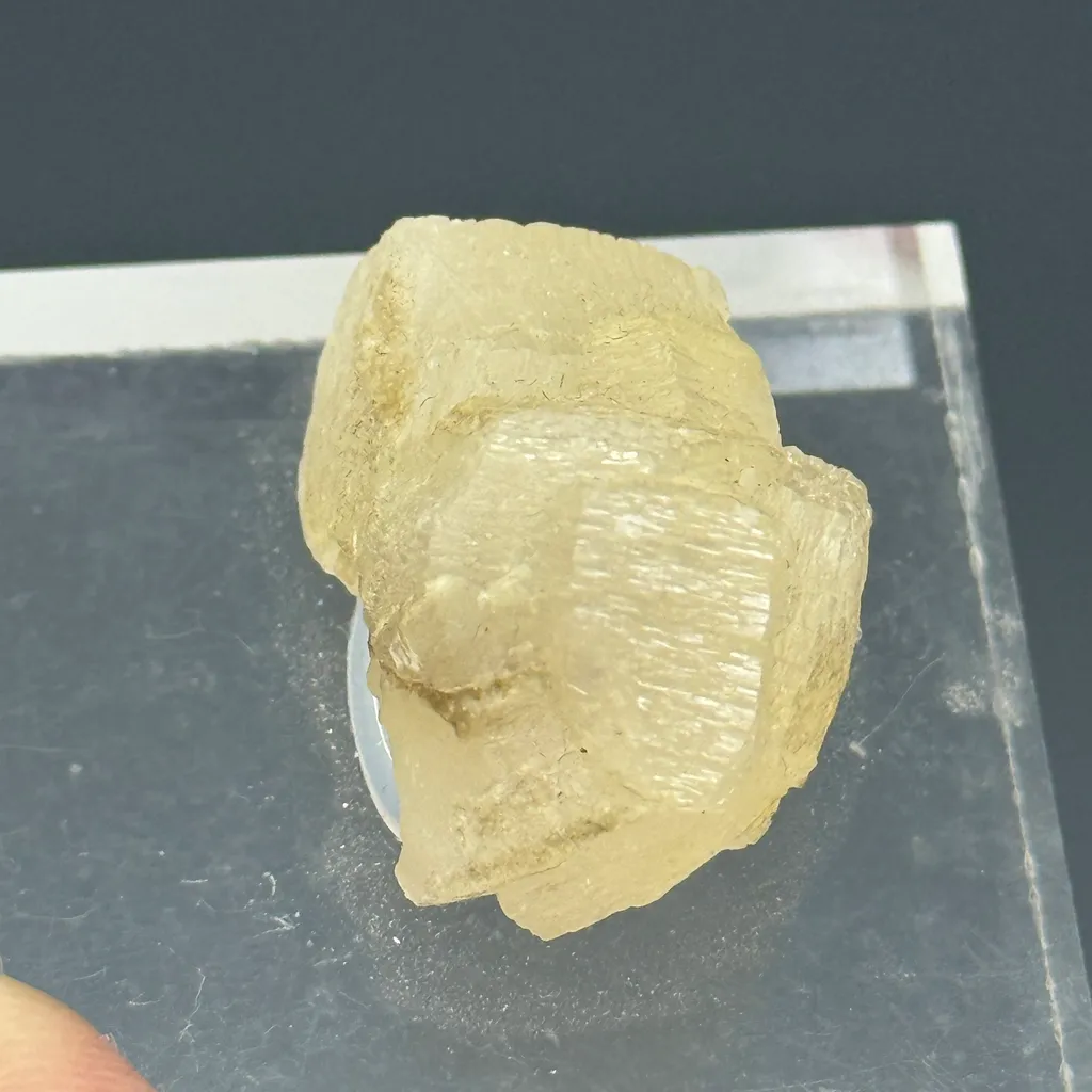Witherite - image 3