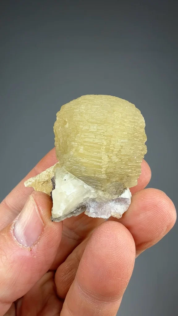 Witherite from Minerva No. 1 Mine, Hardin County, Illinois, USA - image 2