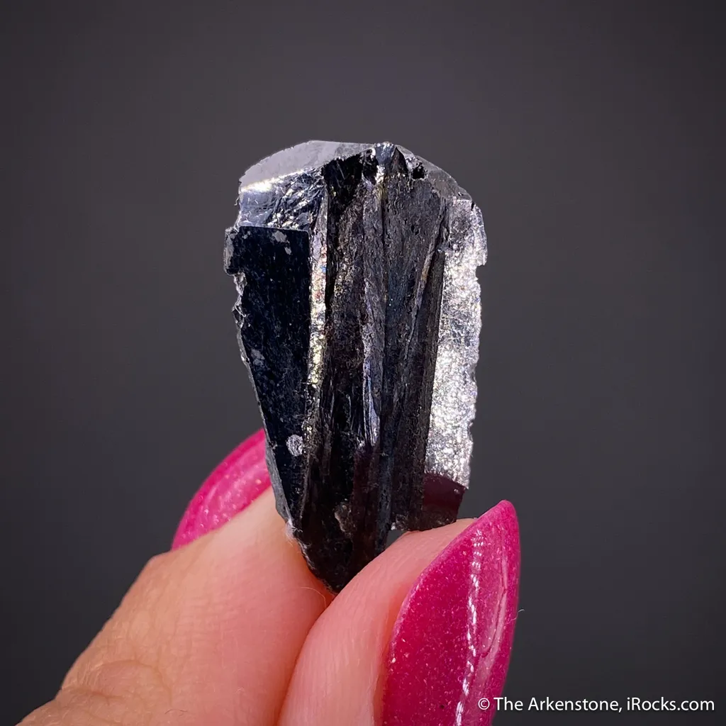 Wodginite with Cassiterite epitaxial growth image