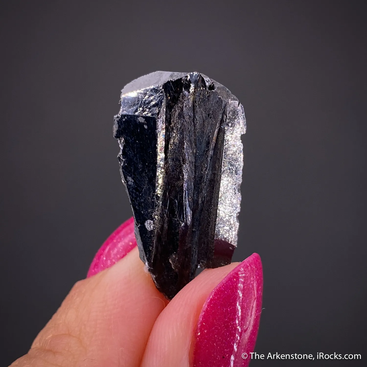 Wodginite with Cassiterite epitaxial growth - image 1