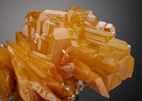 Wulfenite - image 1
