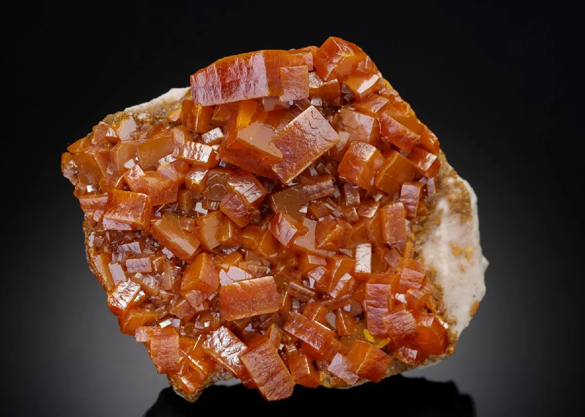 Wulfenite - image 1