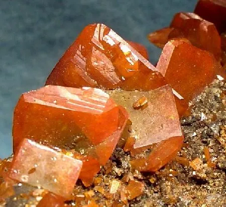 Wulfenite - image 2
