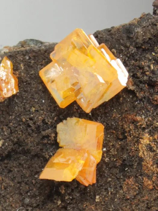 WULFENITE image