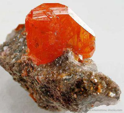 Wulfenite - image 3