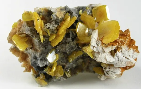 Wulfenite image