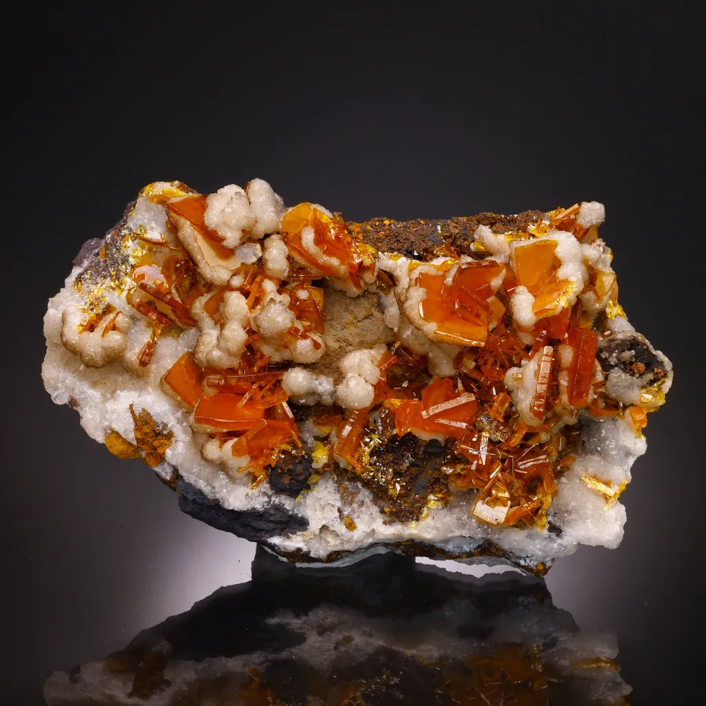 Wulfenite image