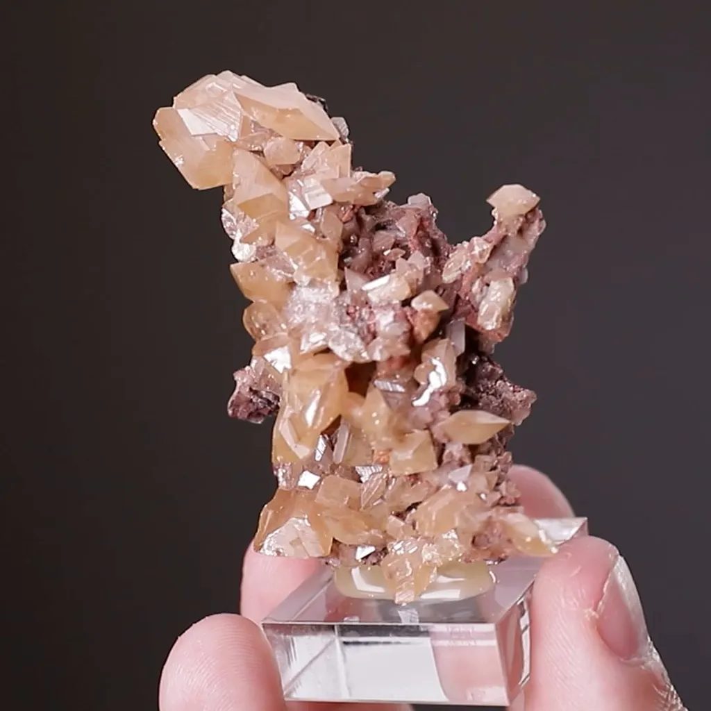 Wulfenite - image 2