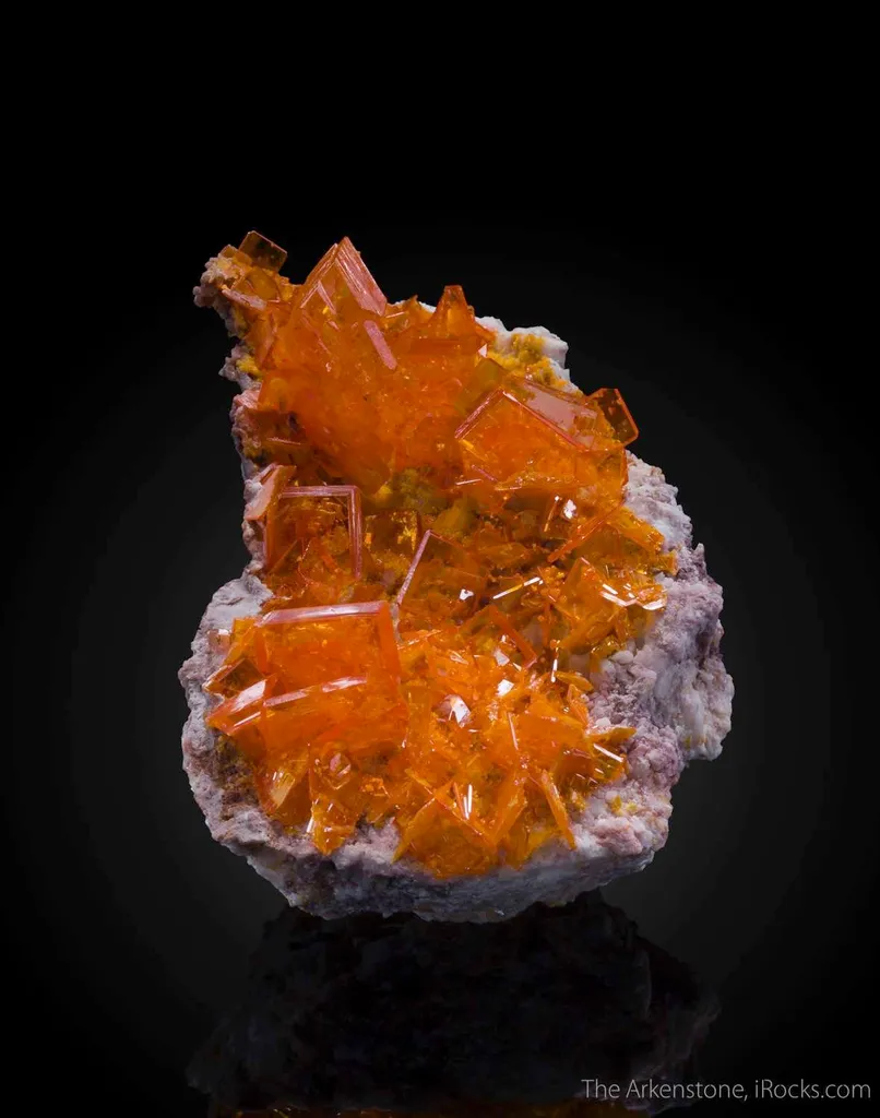 Wulfenite image