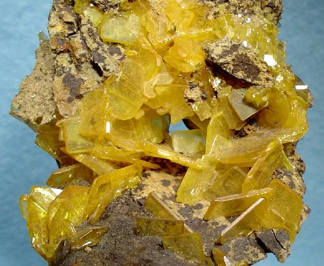Wulfenite image