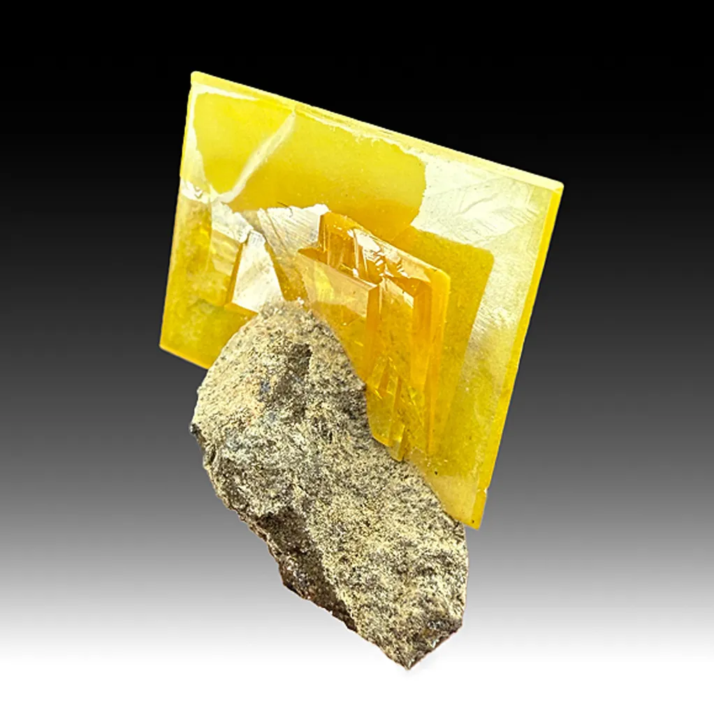 Wulfenite image