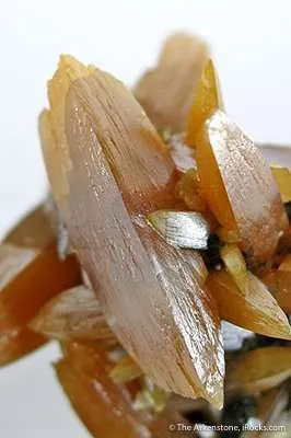 Wulfenite - image 4