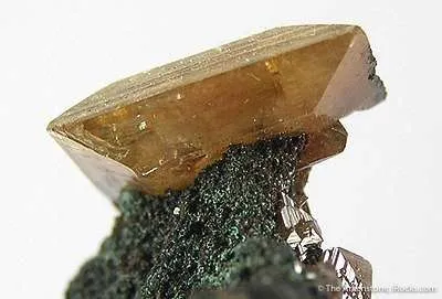 Wulfenite - image 3
