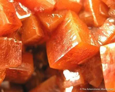 Wulfenite - image 3