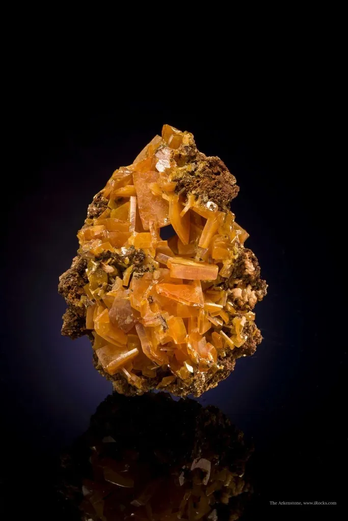 Wulfenite - image 3