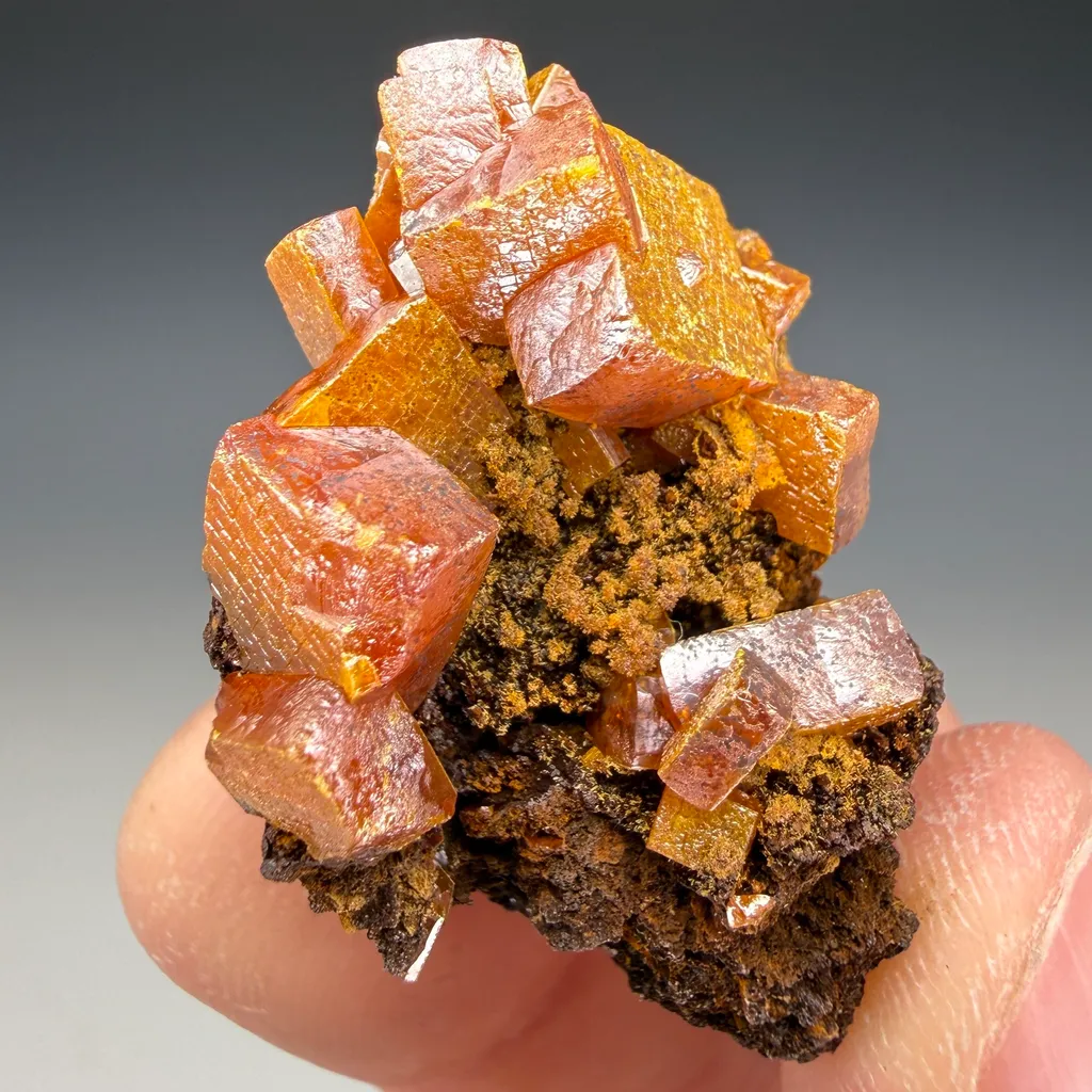 Wulfenite - image 2