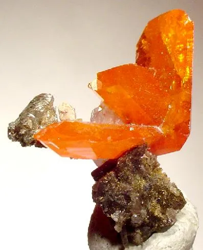 Wulfenite - image 1