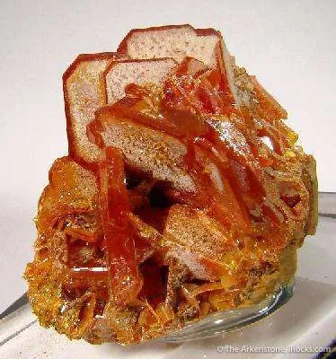 Wulfenite - image 3