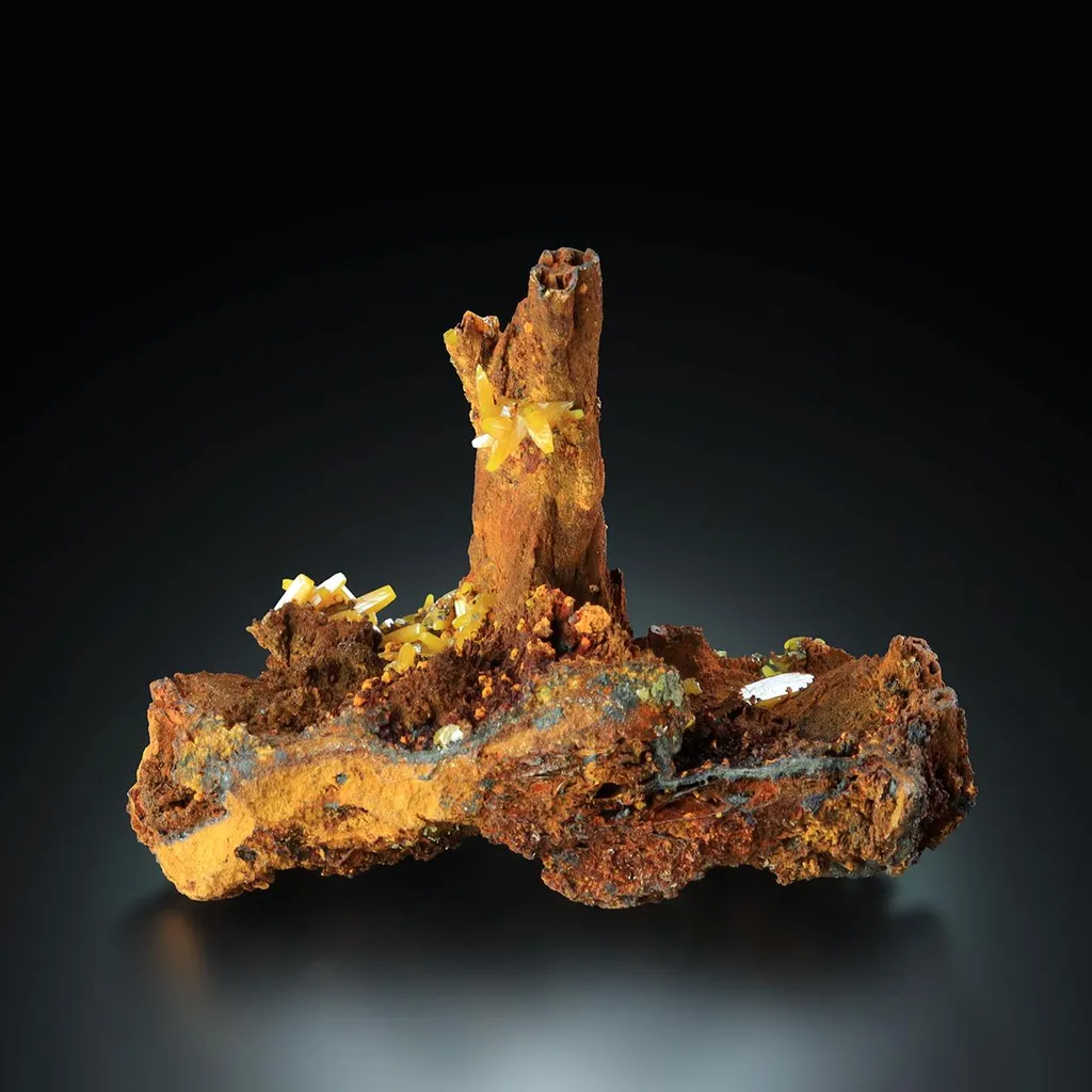 Wulfenite - image 7