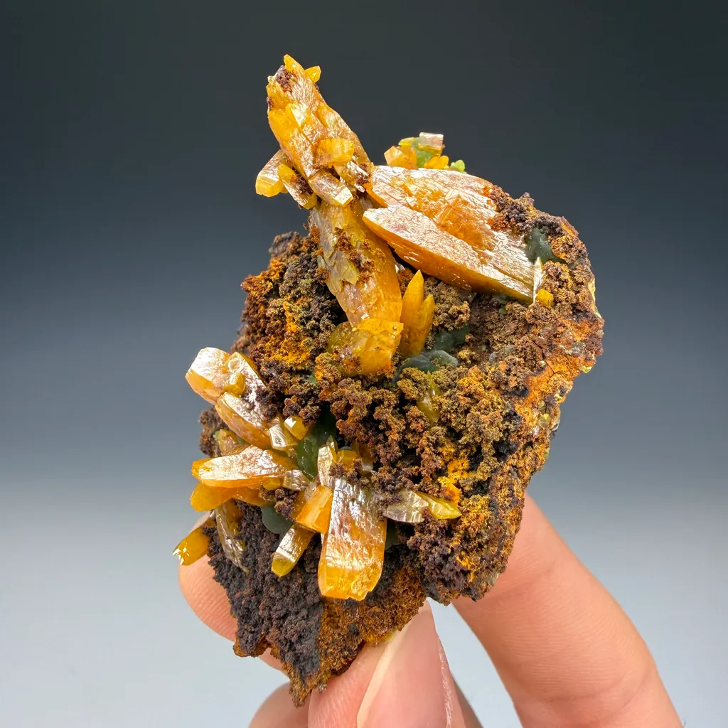 Wulfenite - image 3