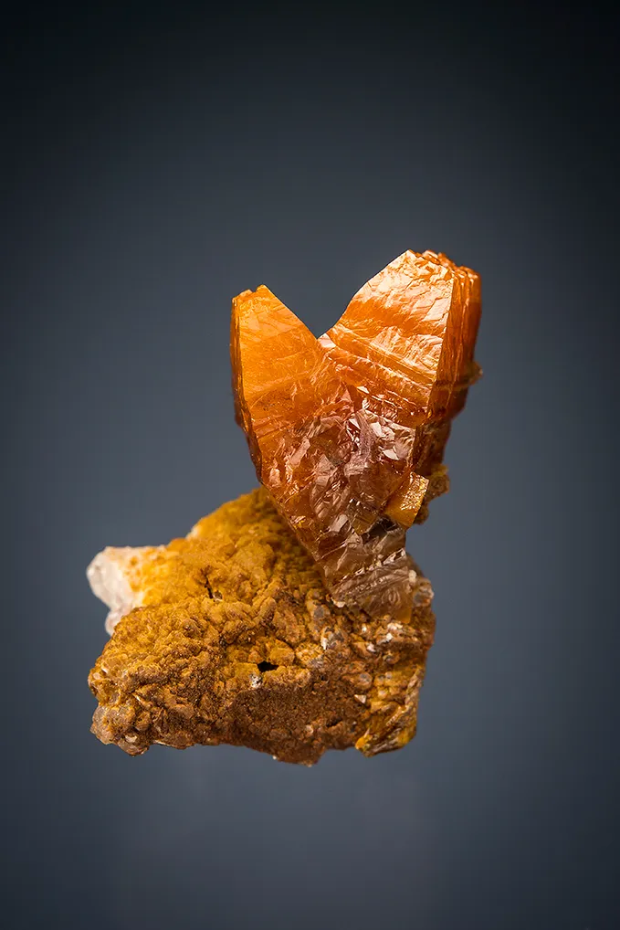 Wulfenite image